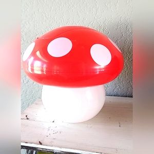 🍄 Mini Mushroom Trash Bin with Flip Top! 🍄